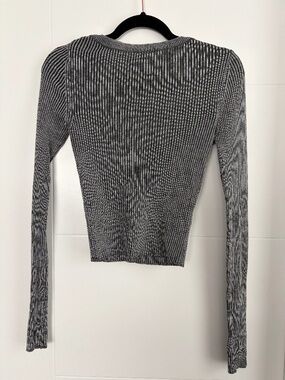 Ardene Cropped knit size medium